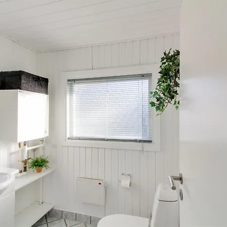 Dom wakacyjny Elske - 1-1km From The Sea By Interhome