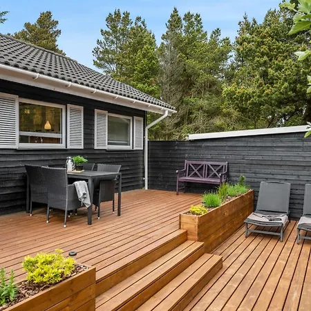 Elske - 1-1km From The Sea By Interhome *