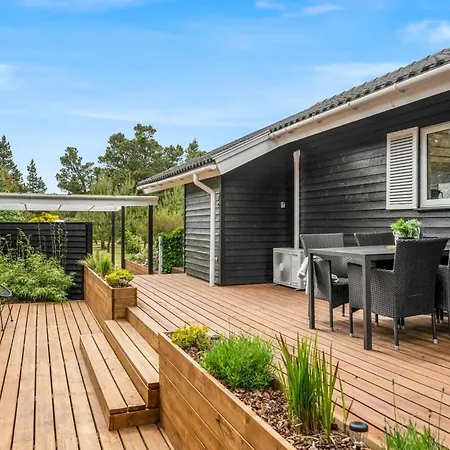 Elske - 1-1km From The Sea By Interhome